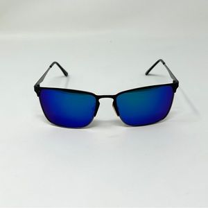 One polarized sunglasses blue mirror